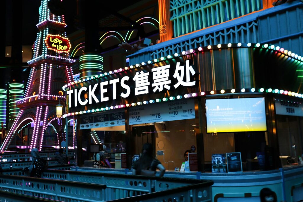 A discount ticket booth with eager tourists checking for deals. — cheap show tickets Las Vegas
