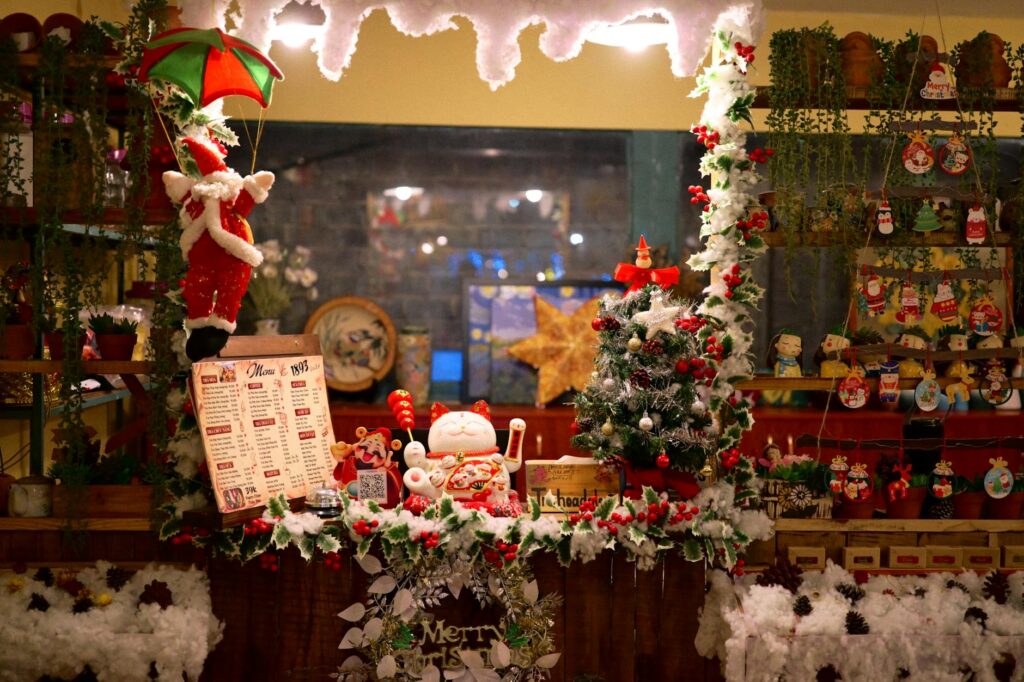 A cozy winter scene of Las Vegas featuring holiday decorations and themed events. — best time to visit Las Vegas