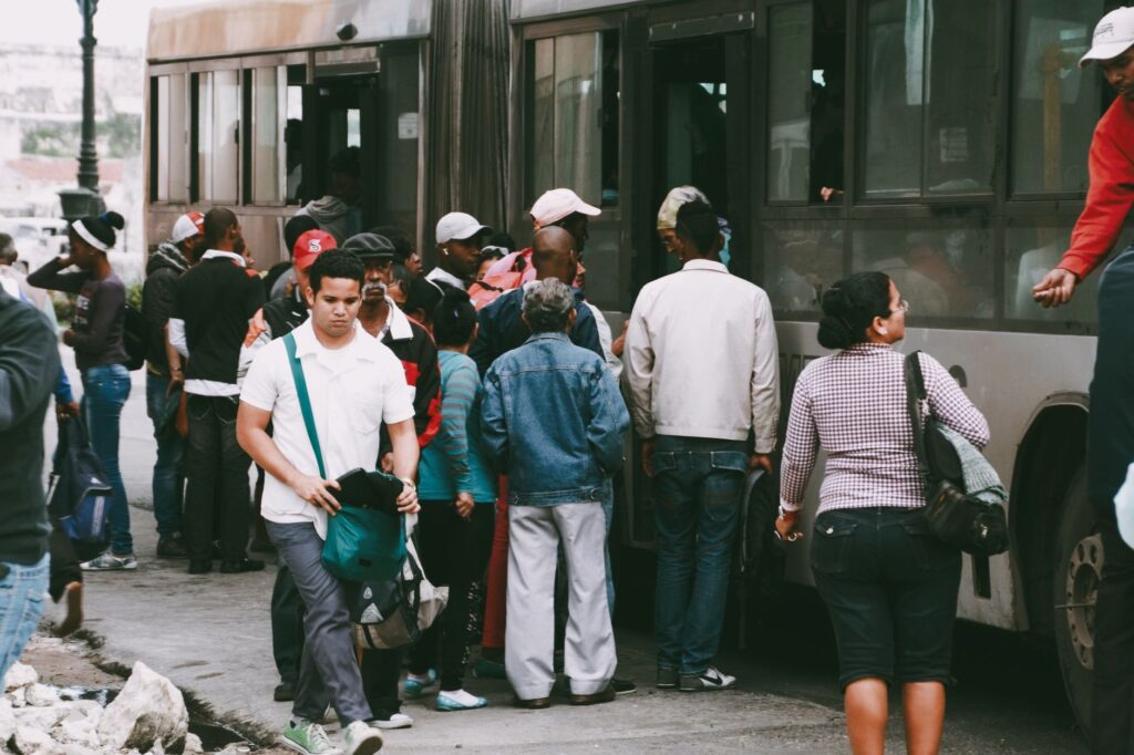 A photo of a RTC bus in Las Vegas with passengers boarding. — Las Vegas transportation options
