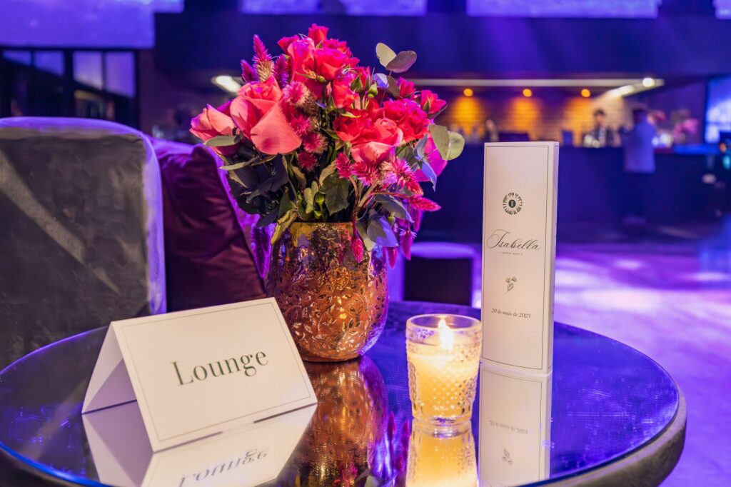 A cozy lounge setting with unique decor, showcasing Vegas nightlife. — hidden gems in Las Vegas