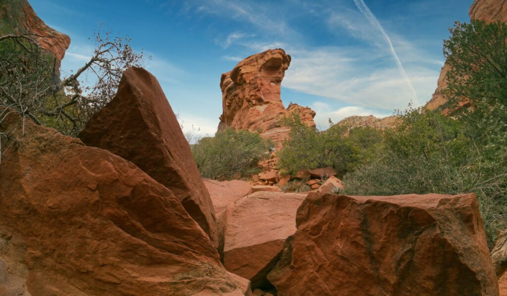 A scenic view of Red Rock Canyon, featuring hiking trails and natural beauty. — unique experiences in Las Vegas