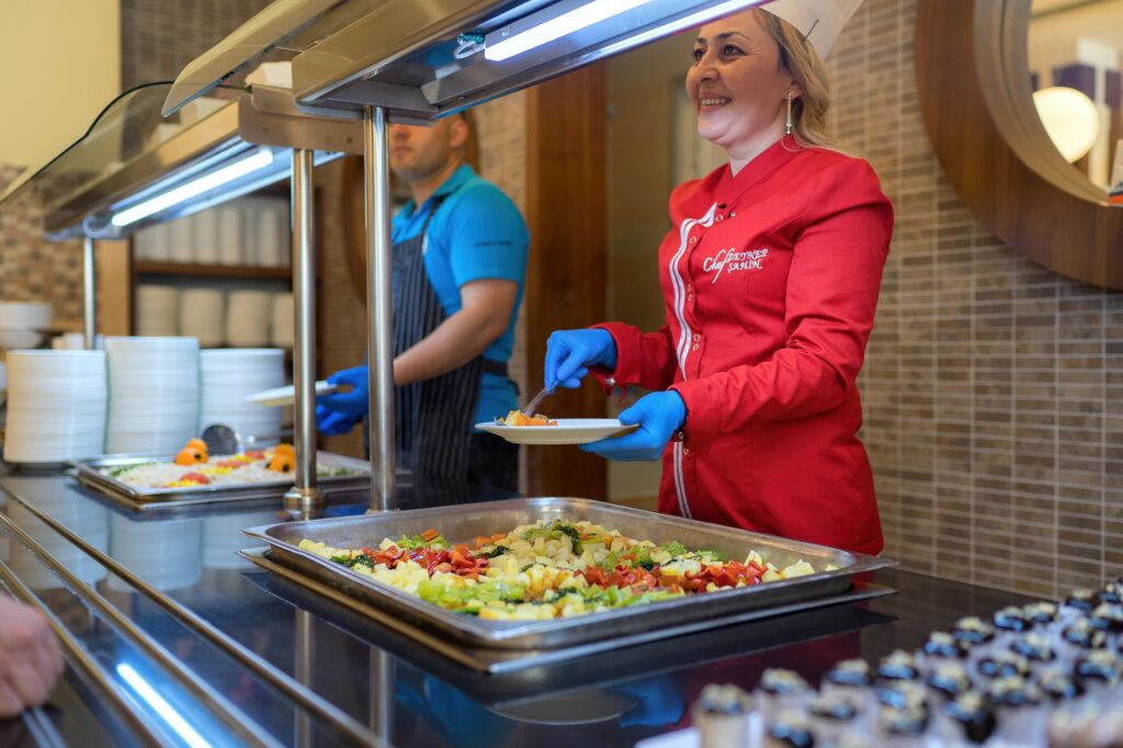 Chefs preparing fresh food at a popular buffet restaurant — best buffets in Las Vegas