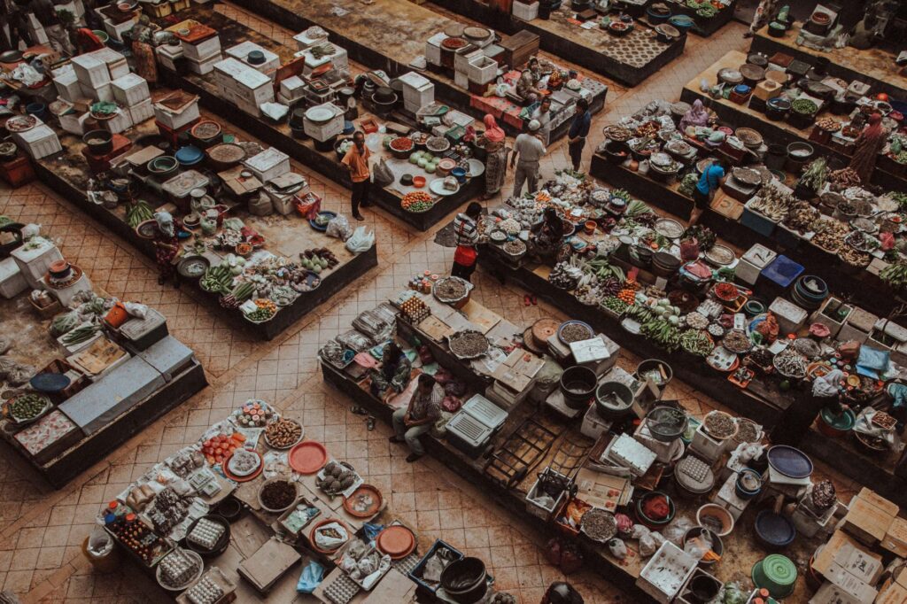 A bustling farmers market showcasing local produce and artisan goods. — hidden gems in Las Vegas