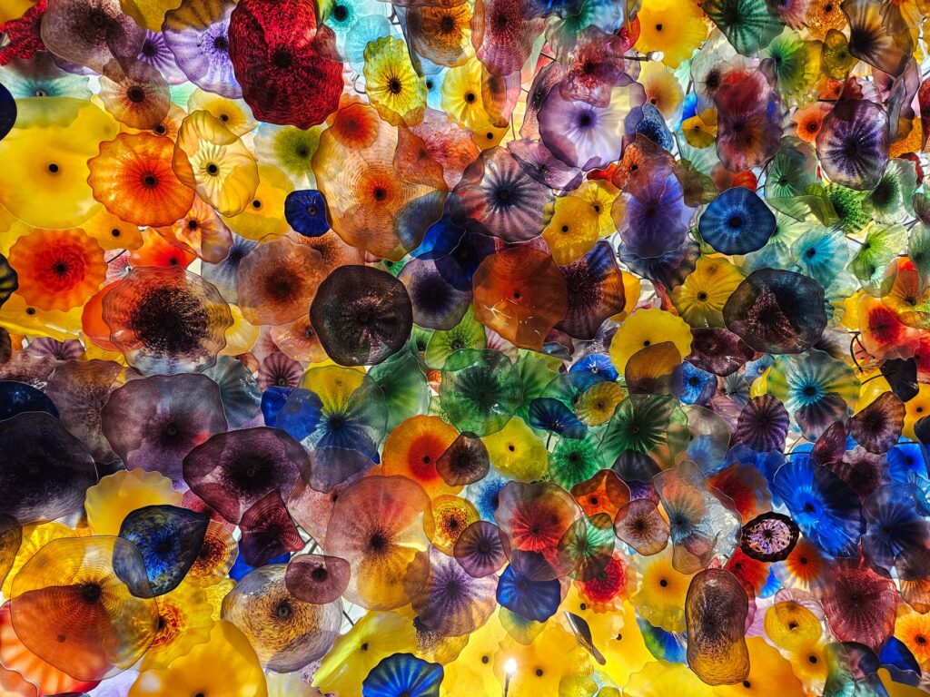 A collage of seasonal events in Las Vegas, including images from spring, summer, fall, and winter activities. — best tim…