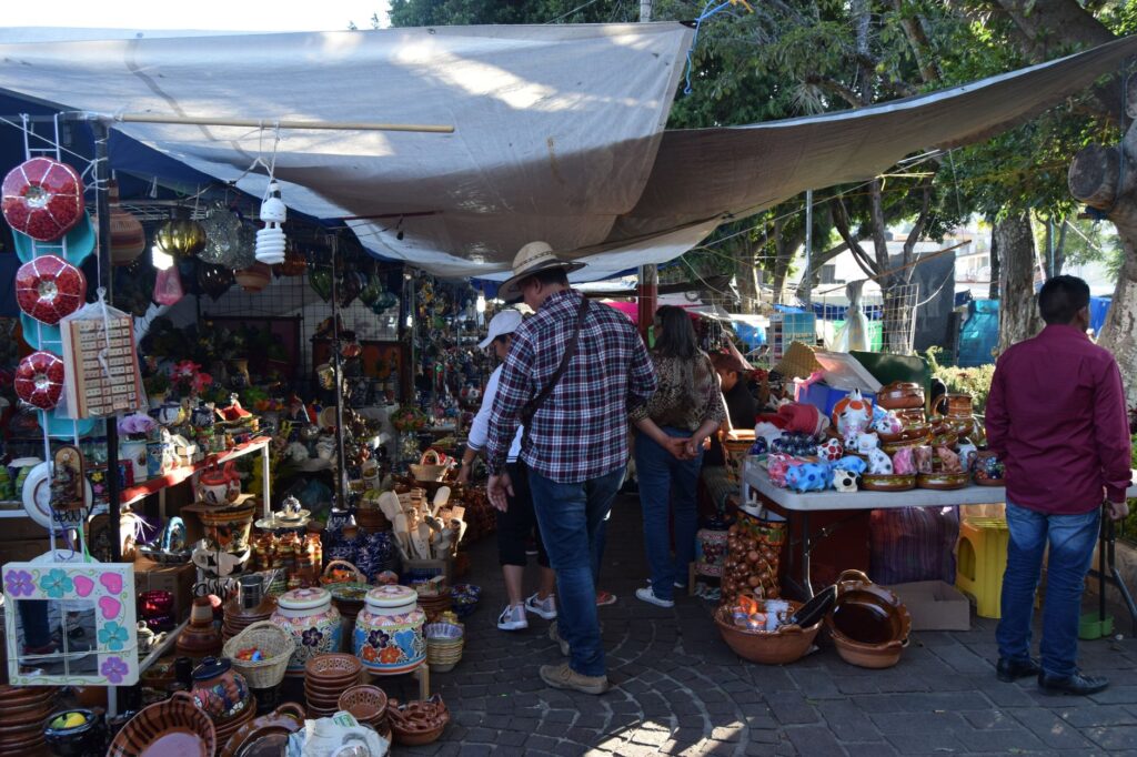 A local market featuring handmade crafts and food from nearby vendors. — hidden gems Las Vegas