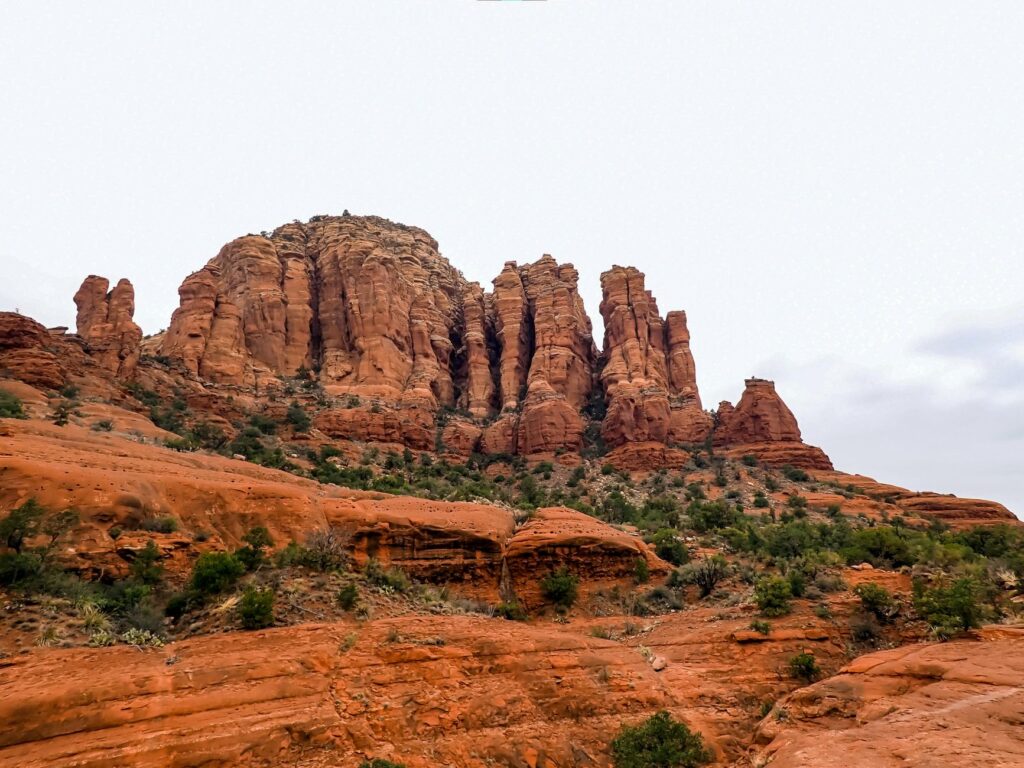 A picturesque landscape of Red Rock Canyon, perfect for a spring hiking trip. — best time to visit Las Vegas
