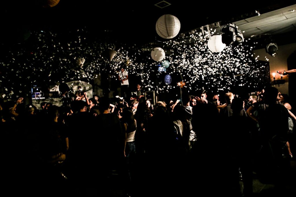 A vibrant nightclub scene in Las Vegas with people dancing and enjoying the atmosphere. — Las Vegas nightlife