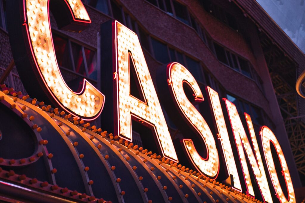 An exterior shot of one of the best clubs in Vegas, illuminated at night. — Las Vegas nightlife bars clubs