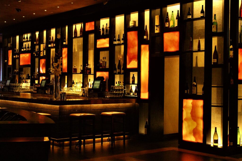 An upscale bar setting in Vegas featuring unique cocktails and an inviting ambiance. — Las Vegas nightlife