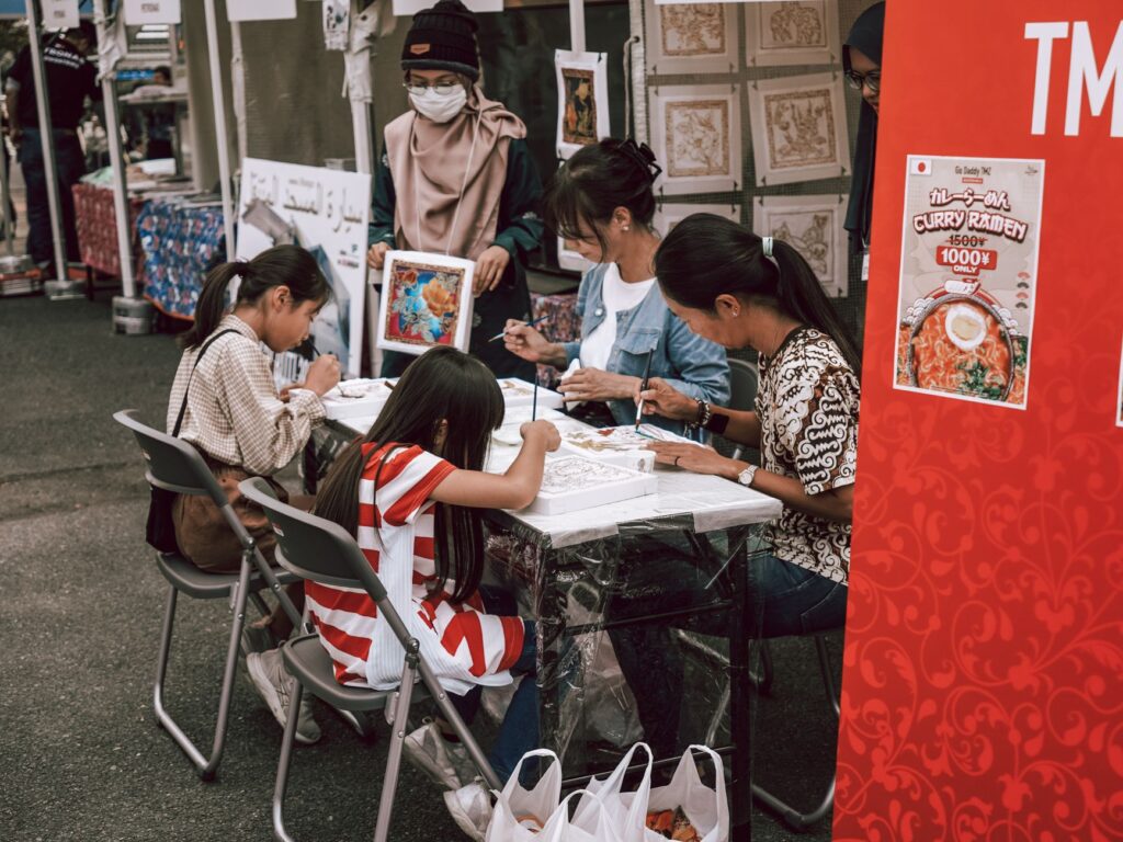 Families participating in a fun and educational workshop at a local museum. — family-friendly activities Las Vegas