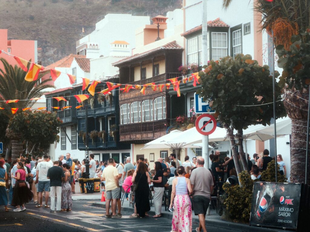 Travelers exploring a local event or festival, highlighting community engagement in Las Vegas. — best time to visit Las …