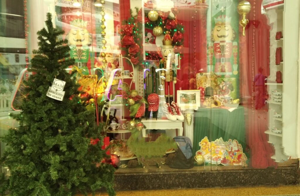 A festive winter decoration display in Las Vegas during the holiday season. — best time to visit Las Vegas
